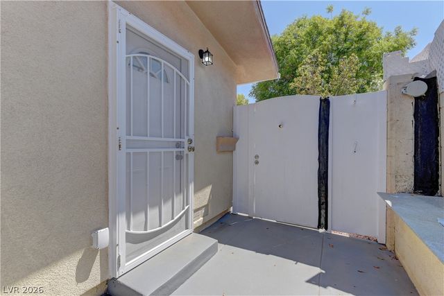 3896 Acapulco Avenue, Las Vegas, NV 89121