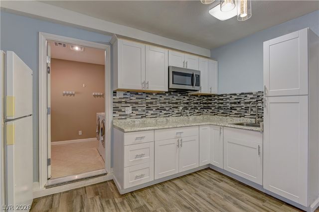 3896 Acapulco Avenue, Las Vegas, NV 89121