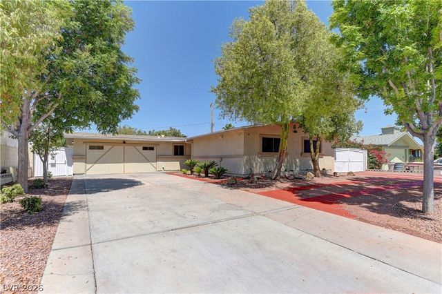 3896 Acapulco Avenue, Las Vegas, NV 89121