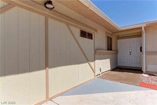 3896 Acapulco Avenue, Las Vegas, NV 89121