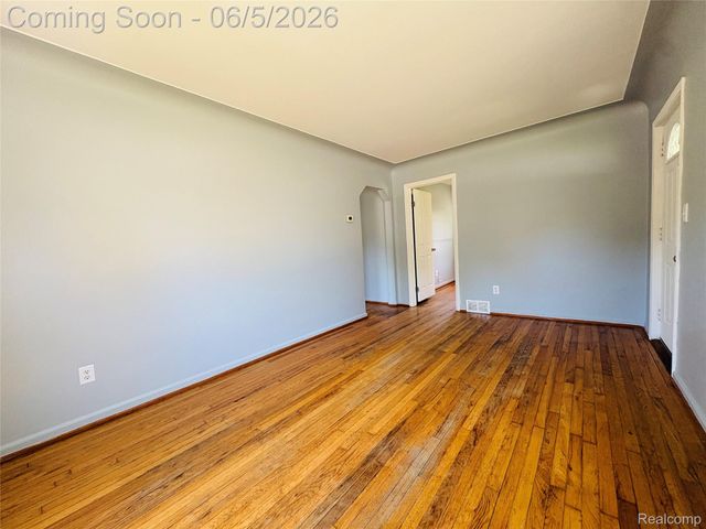 27305 Townley Street, Madison Heights, MI 48071