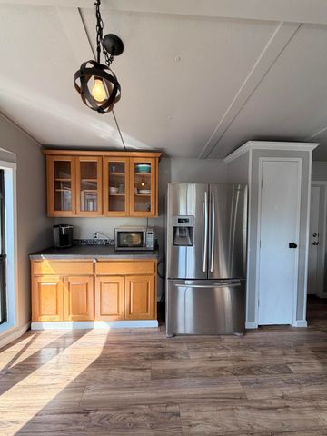 6850 Downing Road SPC 7, Central Point, OR 97502