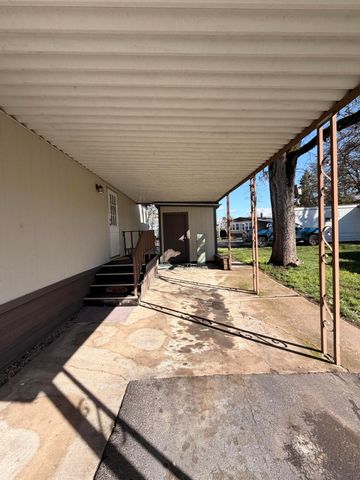 6850 Downing Road SPC 7, Central Point, OR 97502