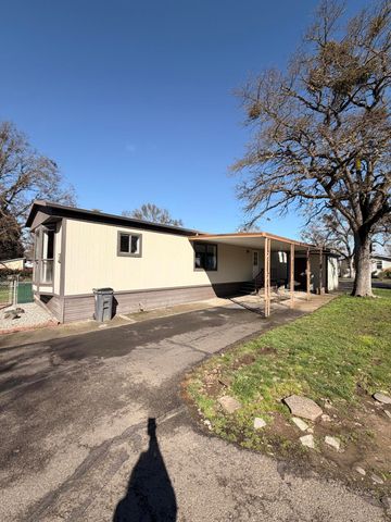 6850 Downing Road SPC 7, Central Point, OR 97502