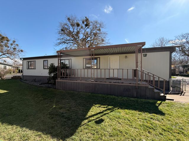 6850 Downing Road SPC 7, Central Point, OR 97502