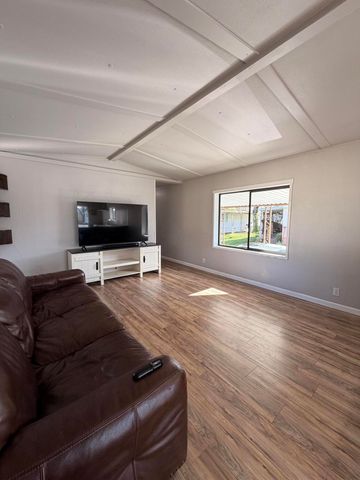 6850 Downing Road SPC 7, Central Point, OR 97502