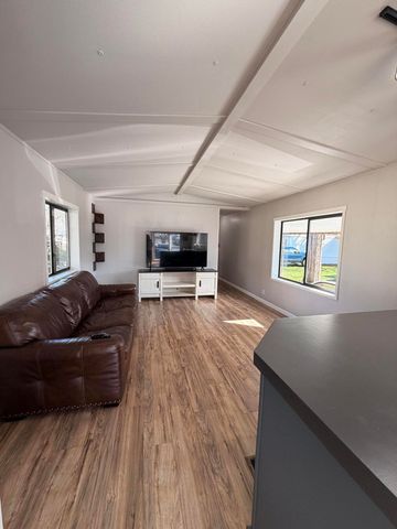 6850 Downing Road SPC 7, Central Point, OR 97502