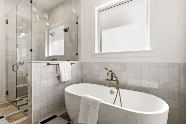 6726 Park Lane, Dallas, TX 75225