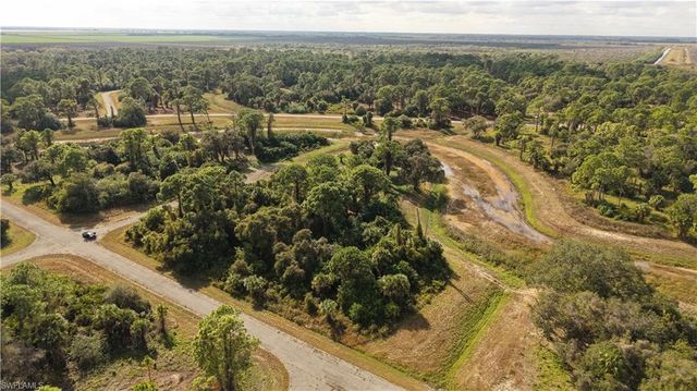 700 Space CT, Labelle, FL 33935