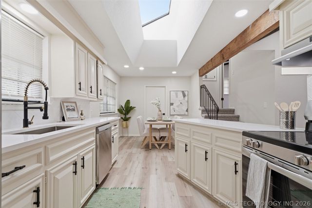 3045 W 78th Street, Tulsa, OK 74132