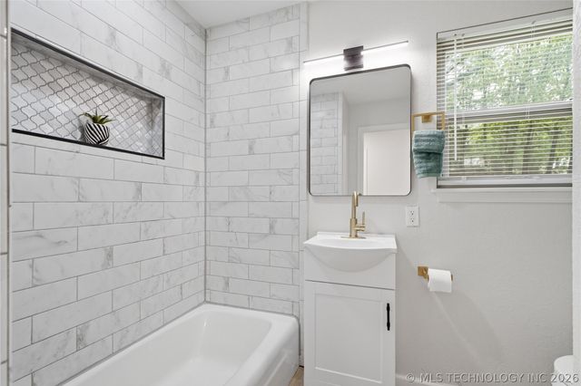 3045 W 78th Street, Tulsa, OK 74132