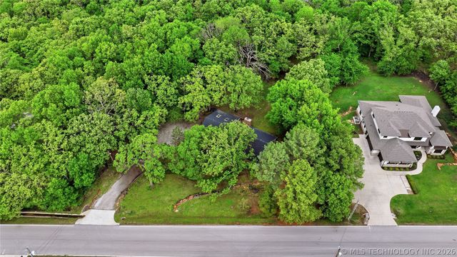 3045 W 78th Street, Tulsa, OK 74132