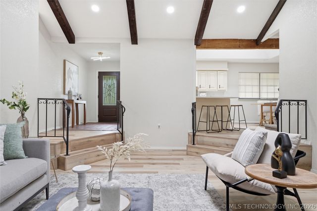 3045 W 78th Street, Tulsa, OK 74132