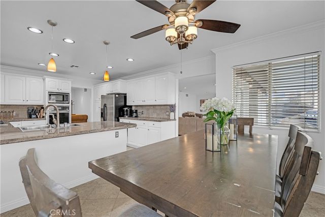 2120 Capuchin Way, Claremont, CA 91711