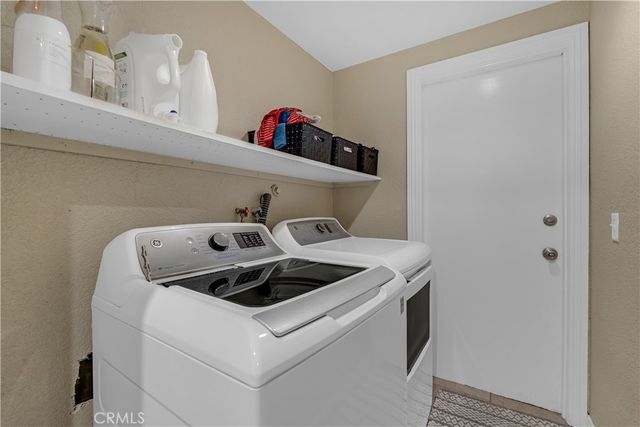 2120 Capuchin Way, Claremont, CA 91711