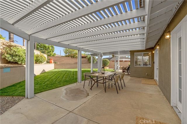 2120 Capuchin Way, Claremont, CA 91711