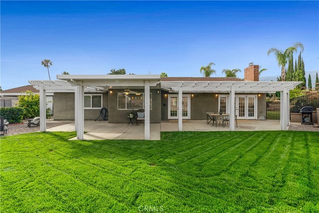 2120 Capuchin Way, Claremont, CA 91711