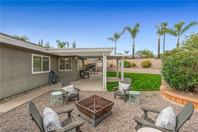 2120 Capuchin Way, Claremont, CA 91711