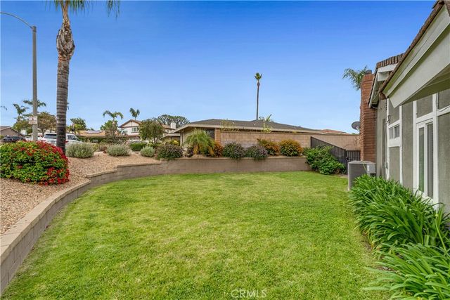 2120 Capuchin Way, Claremont, CA 91711