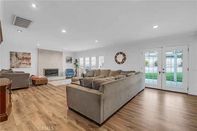 2120 Capuchin Way, Claremont, CA 91711