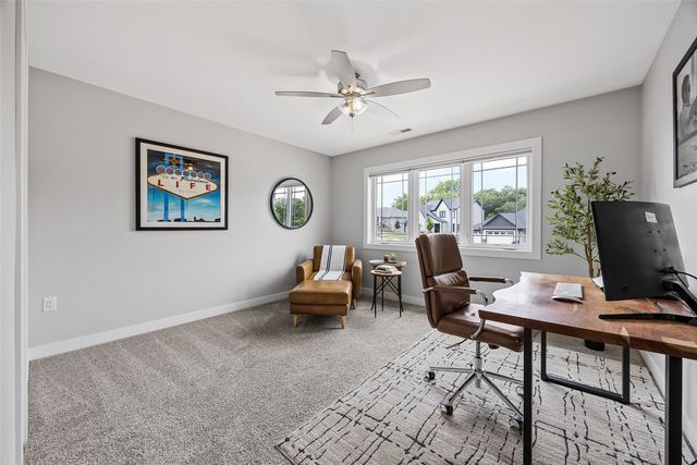 1244 Kona Cir, Coralville, IA 52241