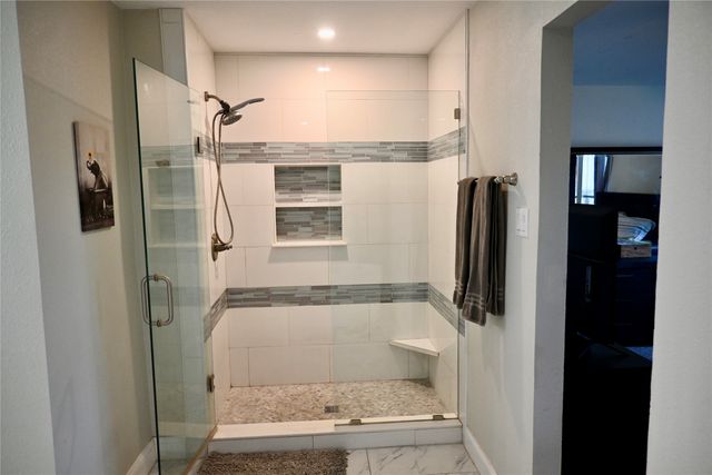 2223 Ridgedale Drive, Carrollton, TX 75006