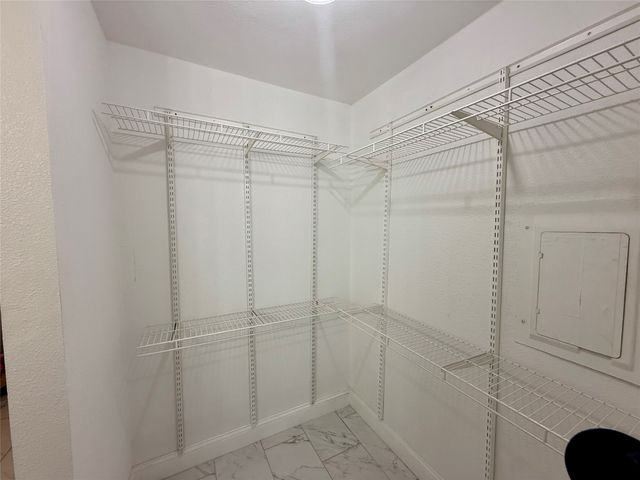 2223 Ridgedale Drive, Carrollton, TX 75006