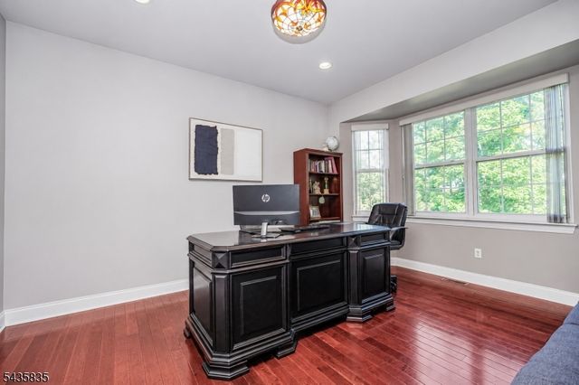 30 Rue Chagall, Franklin Twp., NJ 08873