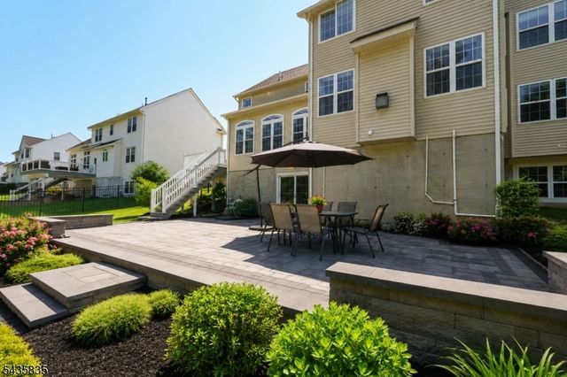 30 Rue Chagall, Franklin Twp., NJ 08873