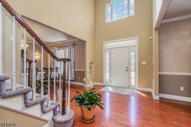 30 Rue Chagall, Franklin Twp., NJ 08873