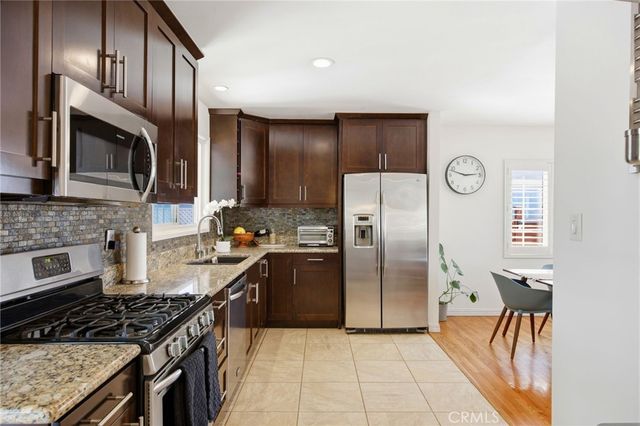 3458 Stevely, Long Beach, CA 90808