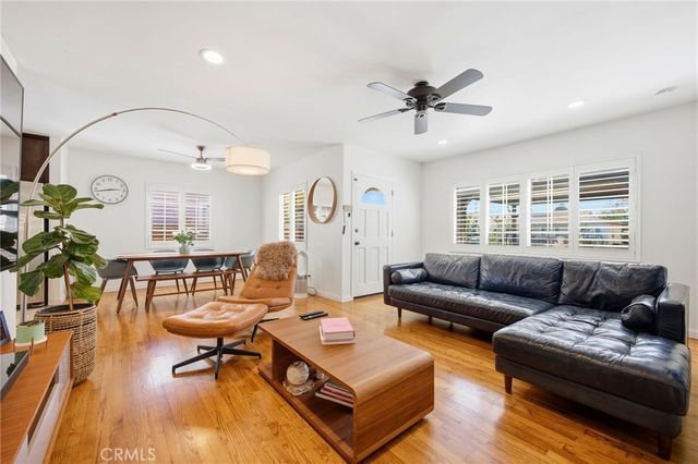 3458 Stevely, Long Beach, CA 90808