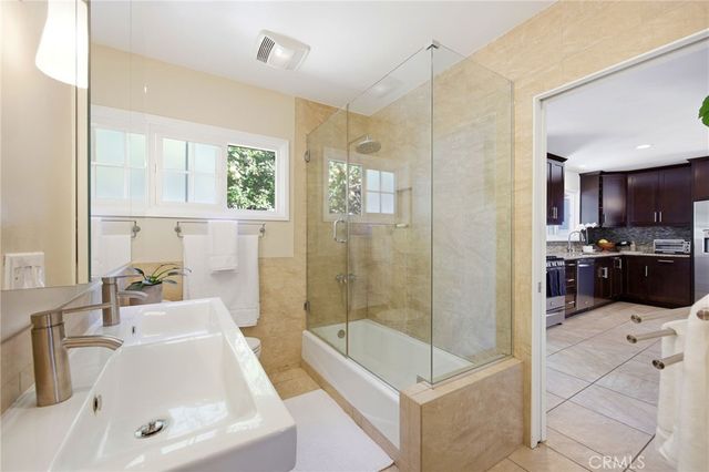 3458 Stevely, Long Beach, CA 90808