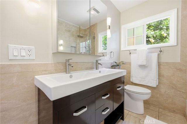 3458 Stevely, Long Beach, CA 90808