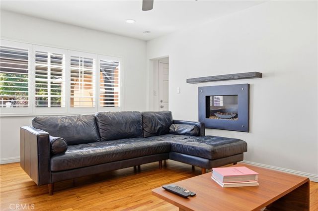 3458 Stevely, Long Beach, CA 90808