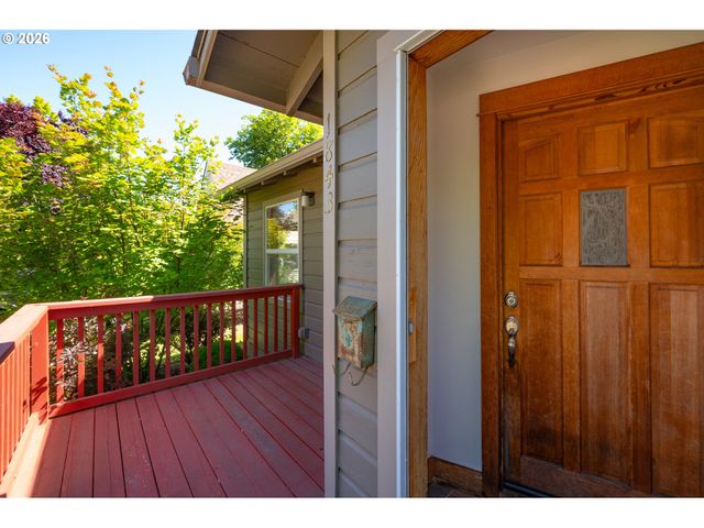 1843 MOSS St, Eugene, OR 97403