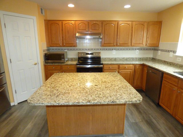 8900 TELFORD CT, Bristow, VA 20136