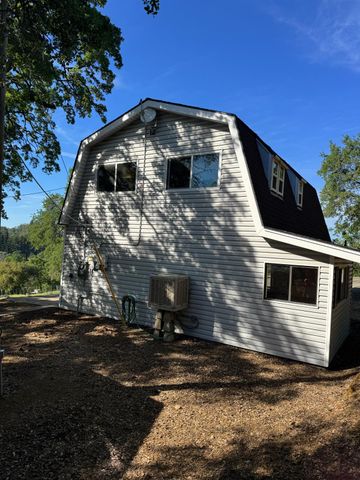 670 Stone House Rd, Auburn, CA 95603