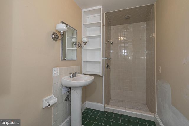 2805 MAIN ST, Lawrenceville, NJ 08648