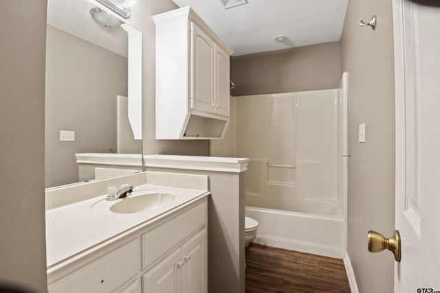 290 County Road 2220, Pittsburg, TX 75686