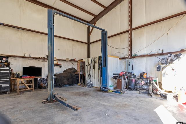 290 County Road 2220, Pittsburg, TX 75686