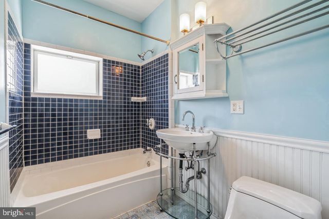126 RIPKA ST, Philadelphia, PA 19127