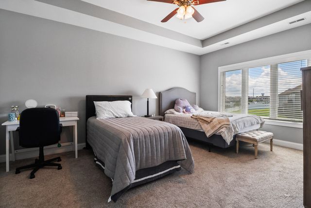 9108 Zinnia Drive, St. John, IN 46373