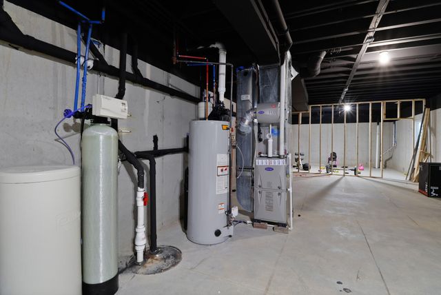 9108 Zinnia Drive, St. John, IN 46373