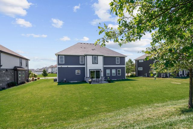 9108 Zinnia Drive, St. John, IN 46373