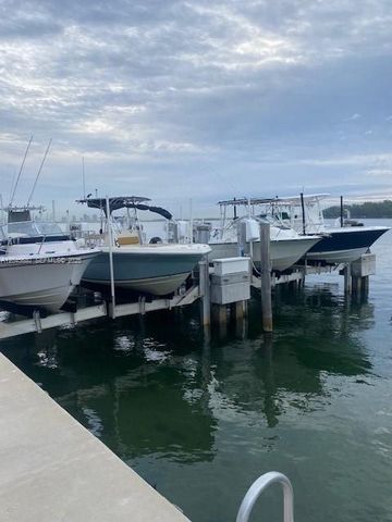 150 SE 25th Rd Slip, Miami, FL 33129