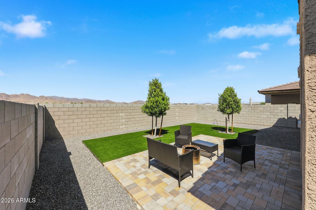 Image 24 of property listing at 24172 W Hopi Street Street, Buckeye, AZ 85326