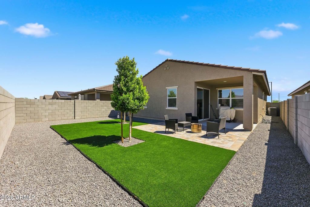 Image 25 of property listing at 24172 W Hopi Street Street, Buckeye, AZ 85326