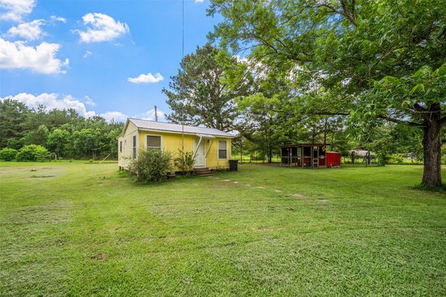 172 Jackson Road, Coldspring, TX 77331