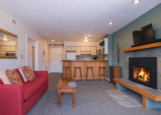 318 Mountain Road A304, Ludlow, VT 05149